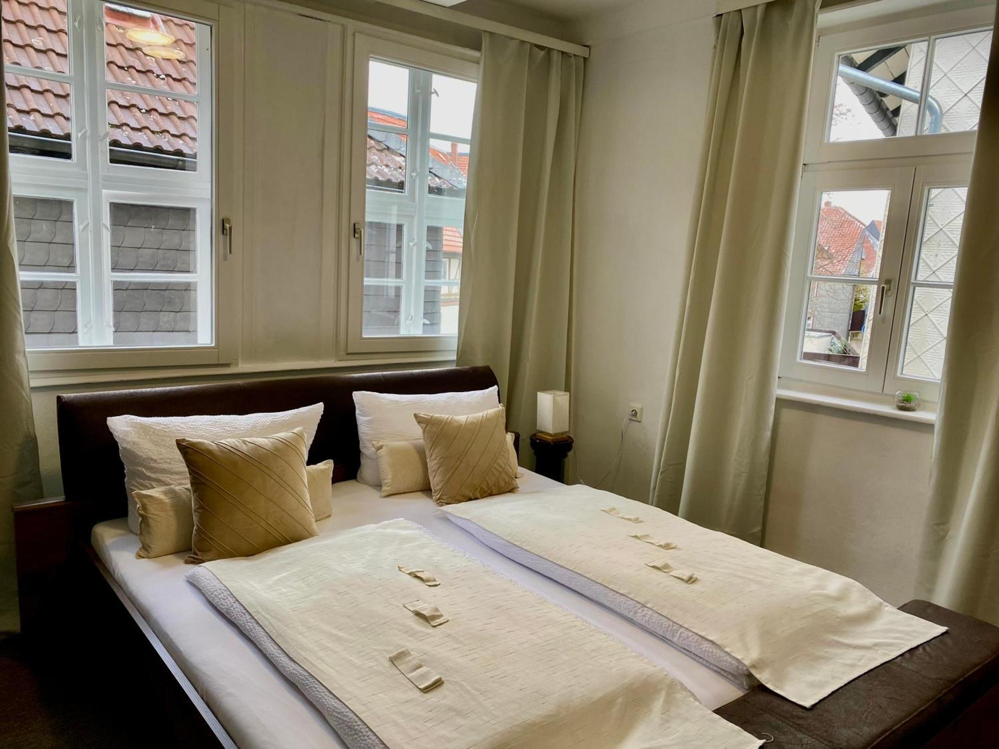 Altstadt-Hotel Gosequell Гослар Екстериор снимка